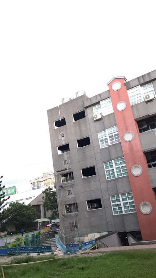 宣信國小外牆補強-保護工程、石頭漆施工