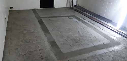 友愛路​ 整修工程，泥作工程 磁磚工程