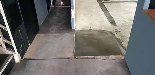 友愛路​ 整修工程，泥作工程 磁磚工程