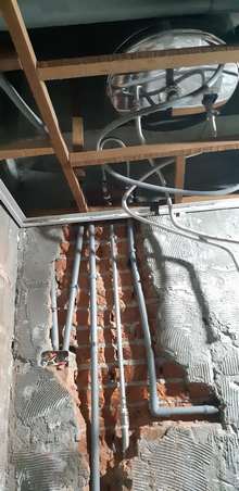 頭橋工業區，泥作工程 磁磚工程
