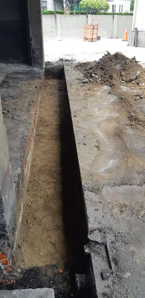 頭橋工業區 增建預鑄水溝，泥作工程 磁磚工程