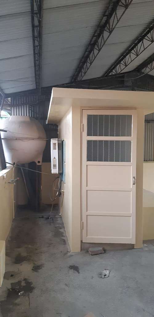興業西路整修小工程，泥作工程 磁磚工程