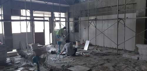 內角工地,舊牆面清潔、泥作打底